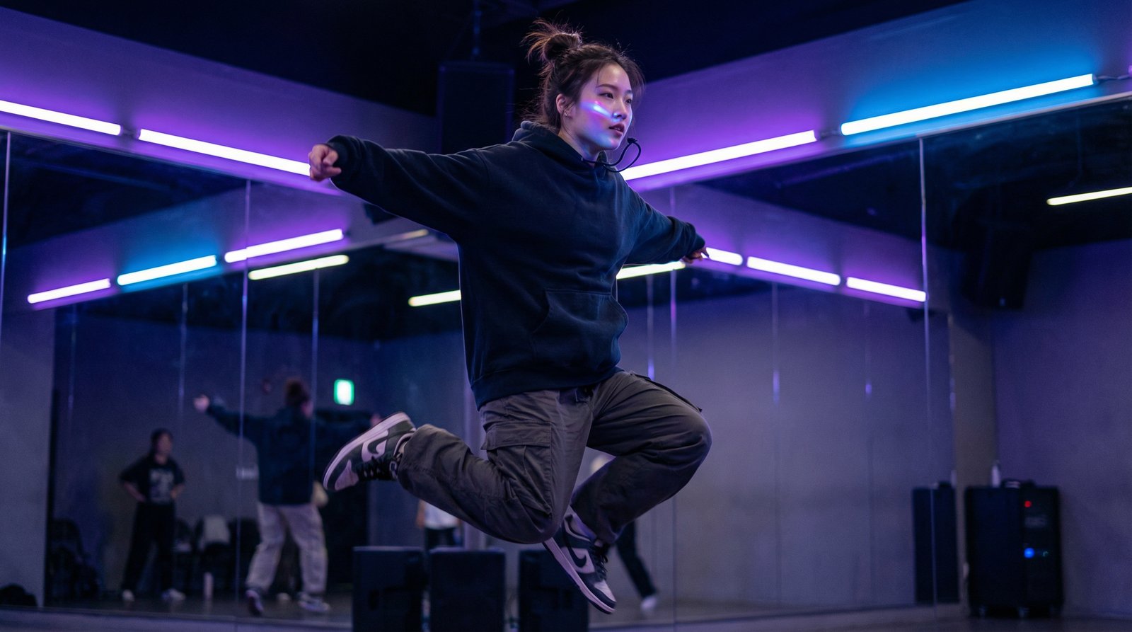 黄色仓库舞蹈视频